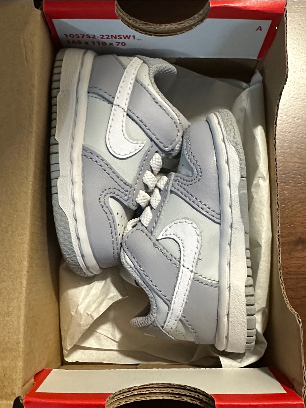 Nike Dunk Low Size 2C - PURE PLATINUM/WHITE WOLF GREY